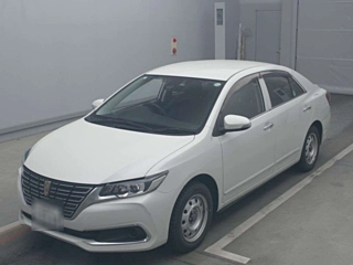 TOYOTA PREMIO 2017