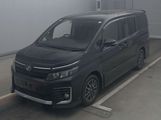 TOYOTA VOXY 2015