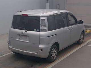 TOYOTA SIENTA 2012