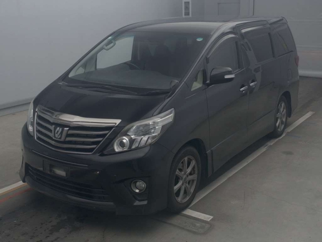 TOYOTA ALPHARD 2013
