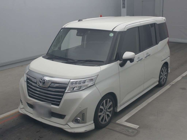 TOYOTA ROOMY 2019