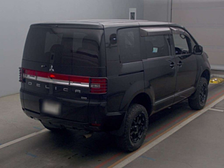 MITSUBISHI DELICA D5 2016