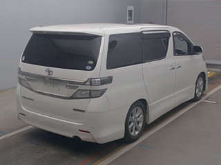 TOYOTA VELLFIRE 2014