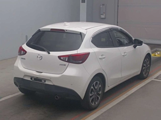 MAZDA DEMIO 2016