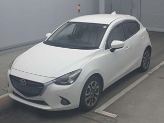 MAZDA DEMIO 2016