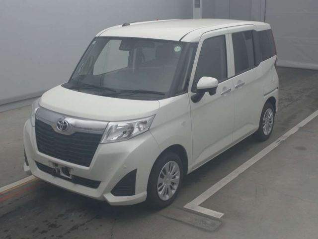 TOYOTA ROOMY 2019