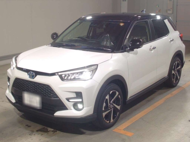 TOYOTA RAIZE 2025