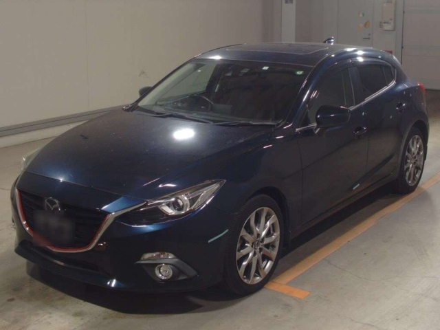 MAZDA AXELA