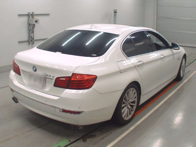 BMW 5 SERIES 2015
