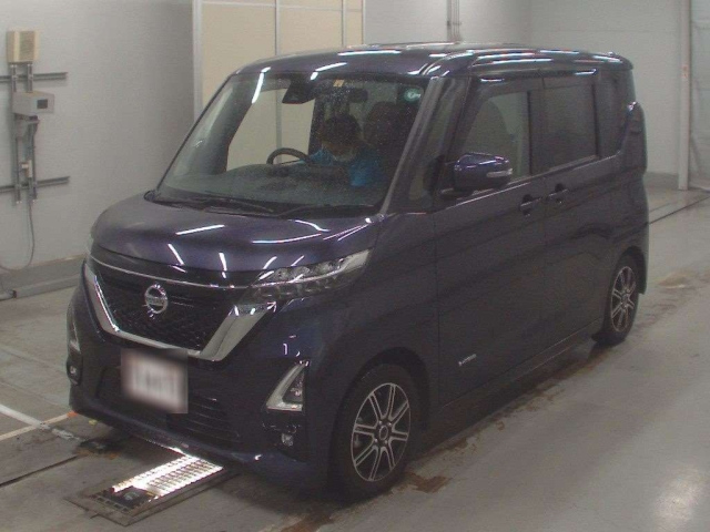 NISSAN ROOX 2022