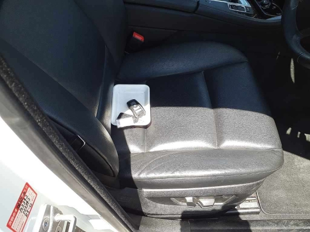 BMW 5 SERIES 2012