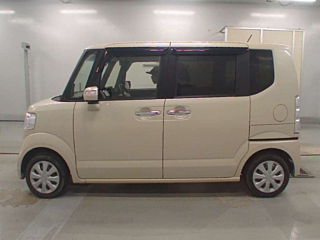 HONDA N BOX 2016