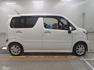 SUZUKI WAGON R 2017
