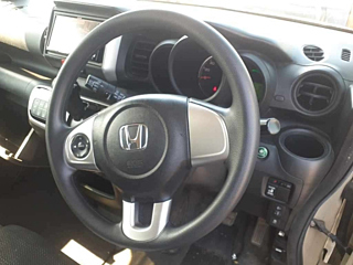 HONDA N BOX 2016