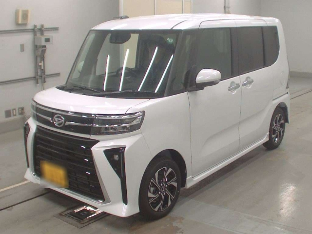 DAIHATSU TANTO 2024