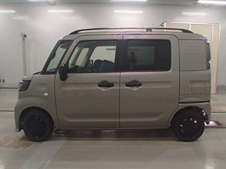 SUZUKI SPACIA BASE 2022