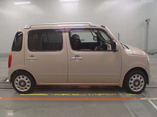 DAIHATSU MIRA 2011