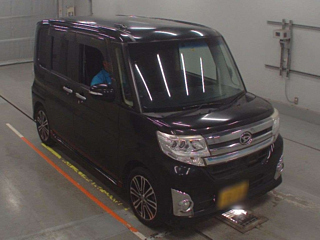 DAIHATSU TANTO 2014