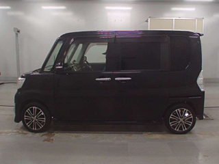 DAIHATSU TANTO 2014