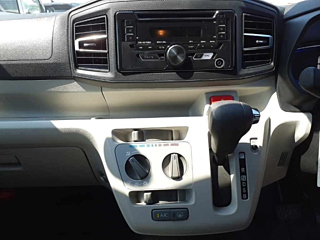 DAIHATSU MIRA E S 2024