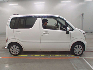 SUZUKI WAGON R 2018