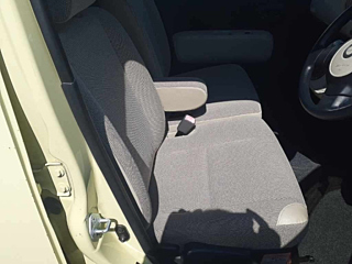 DAIHATSU MIRA 2012