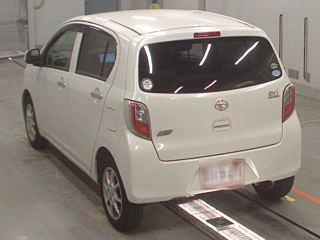 DAIHATSU MIRA E S 2012
