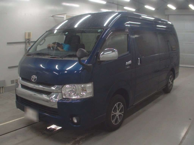 TOYOTA HIACE 2014