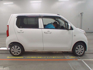 SUZUKI WAGON R 2014
