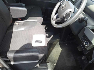 DAIHATSU TANTO 2020
