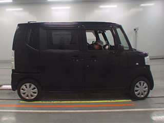 HONDA N BOX 2016
