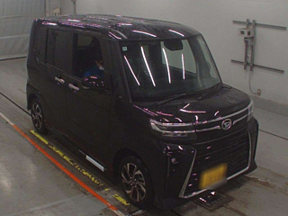 DAIHATSU TANTO 2024