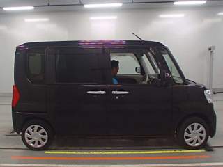 DAIHATSU TANTO 2018