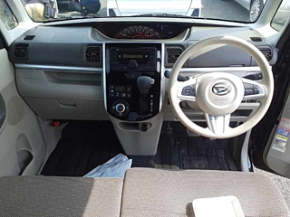 DAIHATSU TANTO 2018