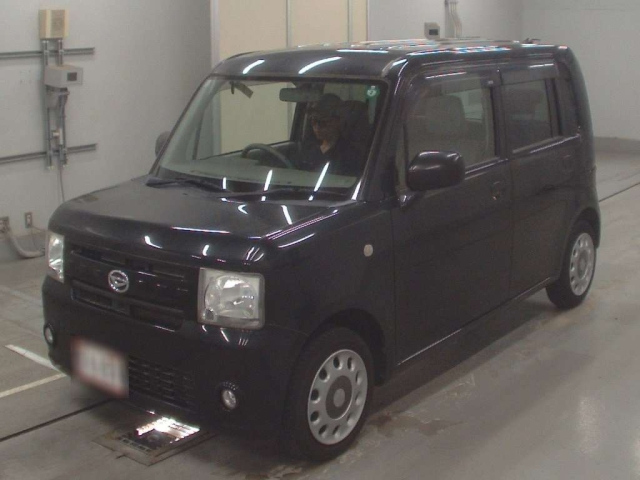 DAIHATSU MOVE CONTE 2013