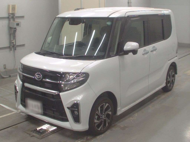 DAIHATSU TANTO 2019