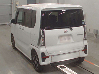 DAIHATSU TANTO 2019