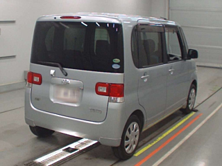 DAIHATSU TANTO 2013