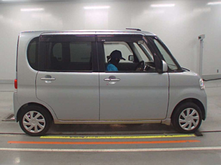 DAIHATSU TANTO 2013