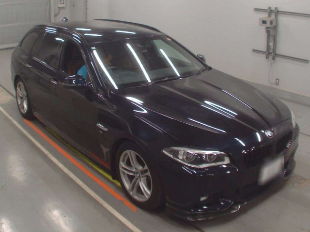 BMW 5 SERIES 2016