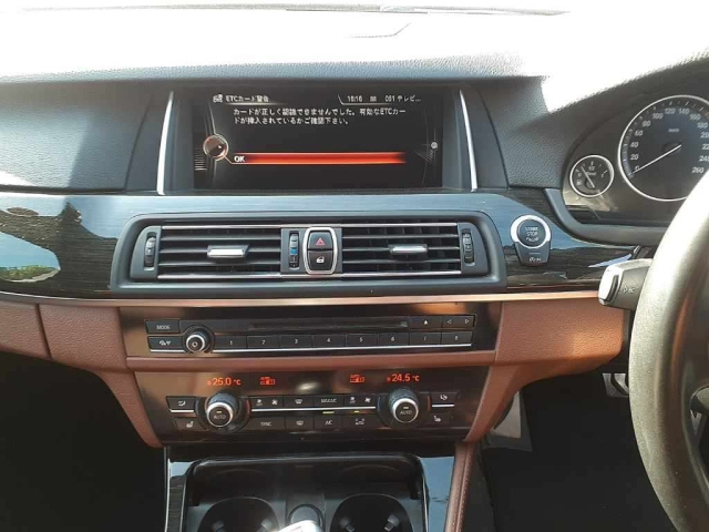 BMW 5 SERIES 2016