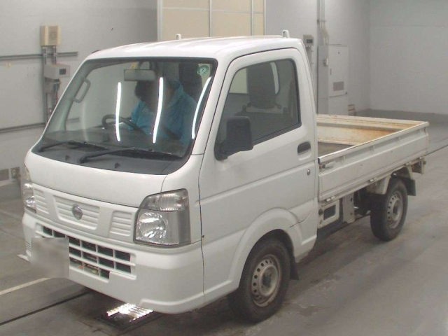NISSAN CLIPPER TRUCK 2017