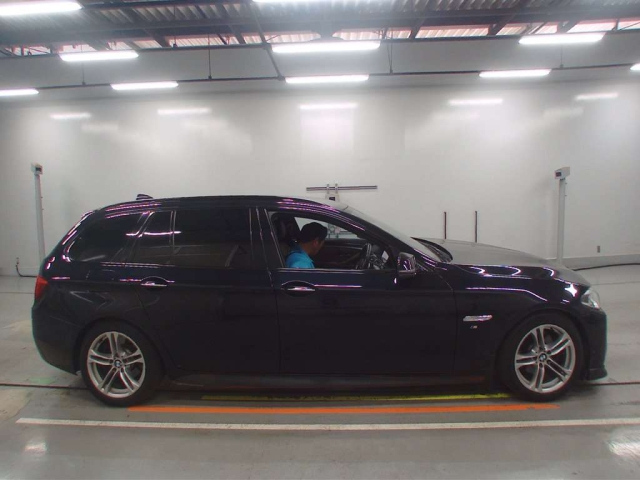 BMW 5 SERIES 2016