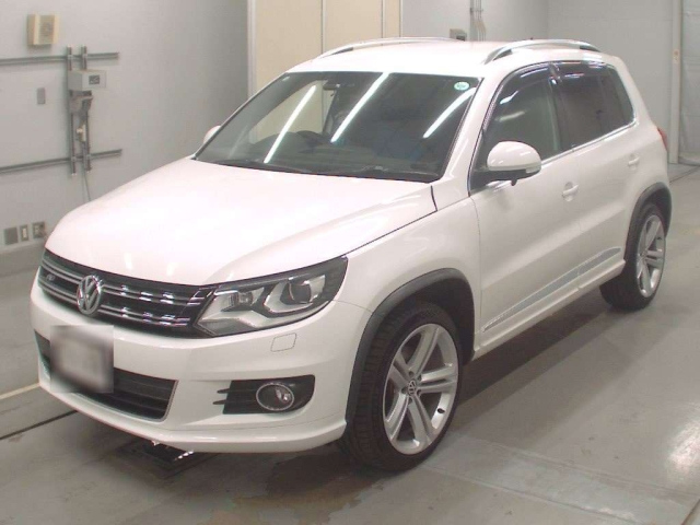VOLKSWAGEN TIGUAN 2012