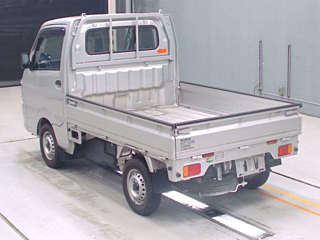 NISSAN CLIPPER TRUCK 2017