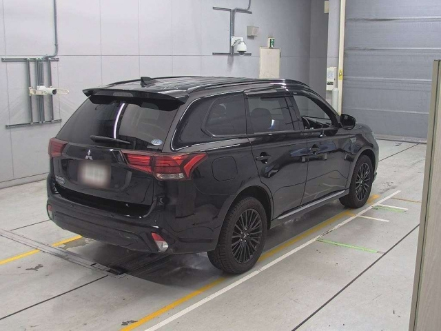 MITSUBISHI OUTLANDER PHEV 2020
