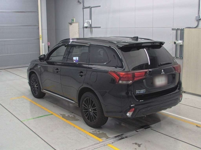 MITSUBISHI OUTLANDER PHEV 2020