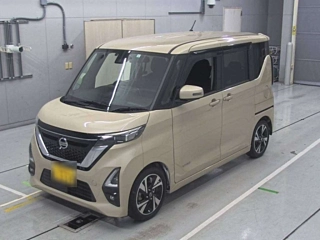 NISSAN ROOX 2021