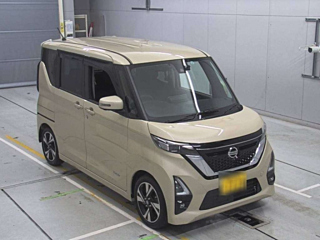 NISSAN ROOX 2021