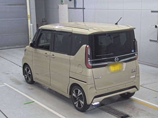 NISSAN ROOX 2021